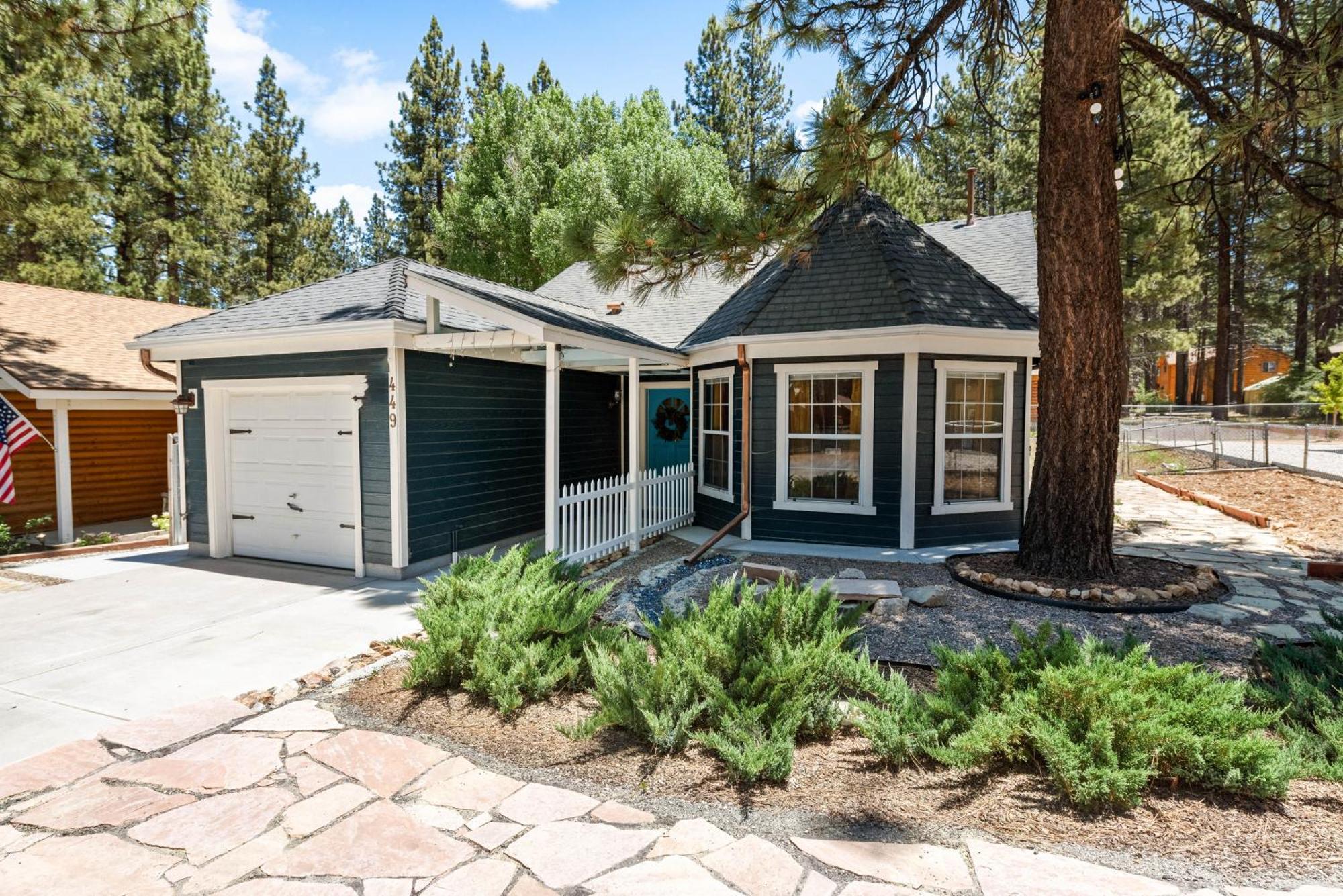 Quiz Cottage - Lovely Mountain Cottage Conveniently Located Close To The Lake And The Village! Big Bear Lake Exterior photo